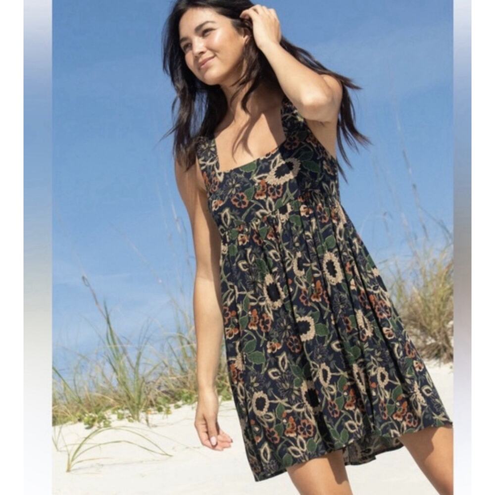 NATURAL LIFE Black Floral Sun Dress